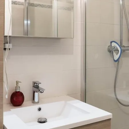 Apartmán Super Cozy Near The Andre Citroen Park *